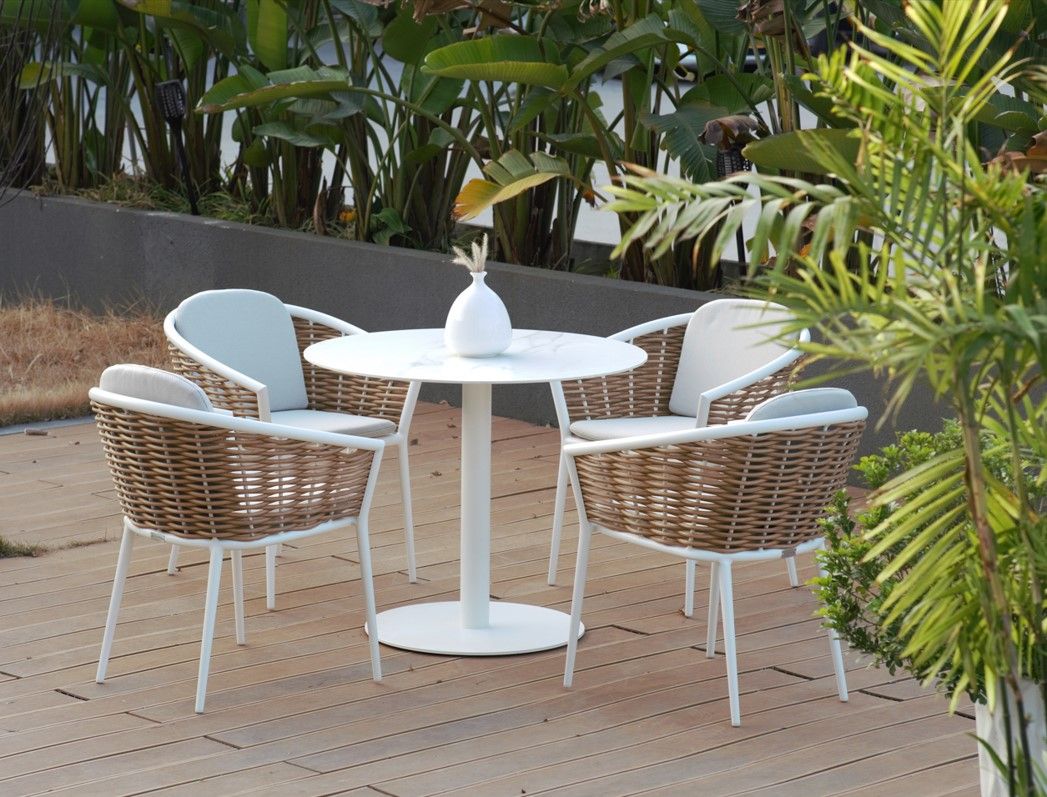 Baltas staliukas Nora ML16862 1657,50 PLN