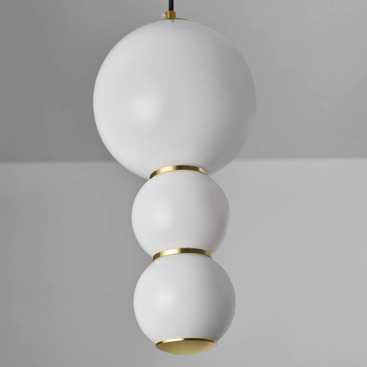 Pakabinamas šviestuvas Bubble ML16500 562,50 PLN