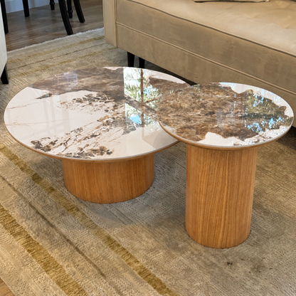Pando  Modern oak Table